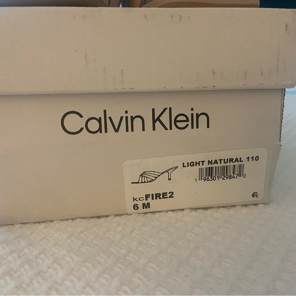 Calvin Klein Fire 2 New in box size 6 - Picture 4 of 5